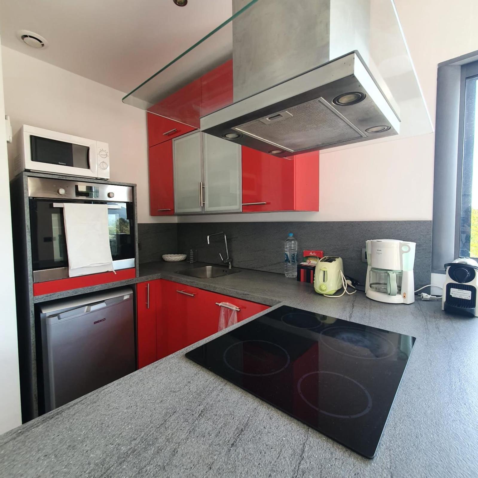 Chez J, Appartement A L'Etage, T3 르씨 외부 사진