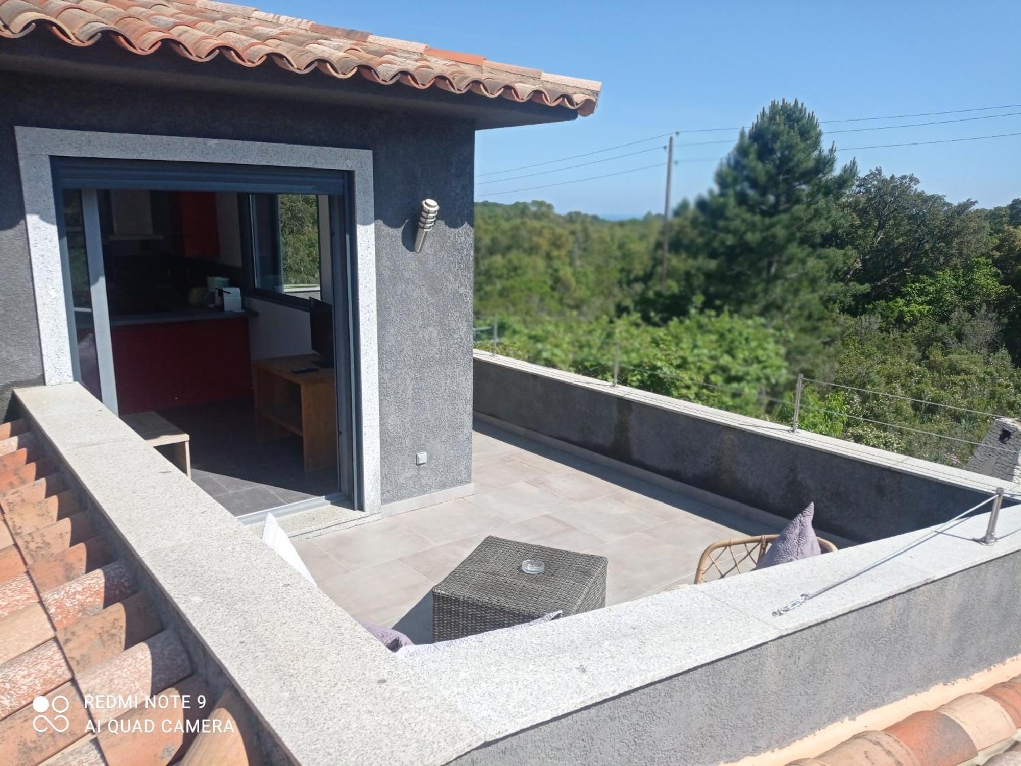 Chez J, Appartement A L'Etage, T3 르씨 외부 사진